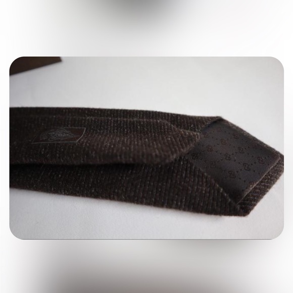 Gucci Tie - Picture 2 of 2